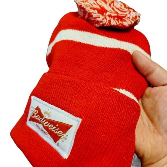2/$20 Brand New Canada Hockey Night Knitted Toque Hat - Picture 3 of 3